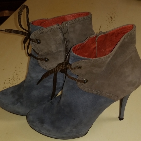 Buffalo London...Suede Blue/Grey and Taupe Booties - Picture 1 of 7